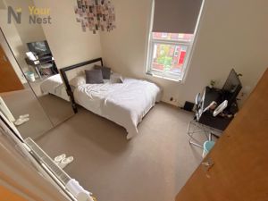 Photo 6- click for photo gallery